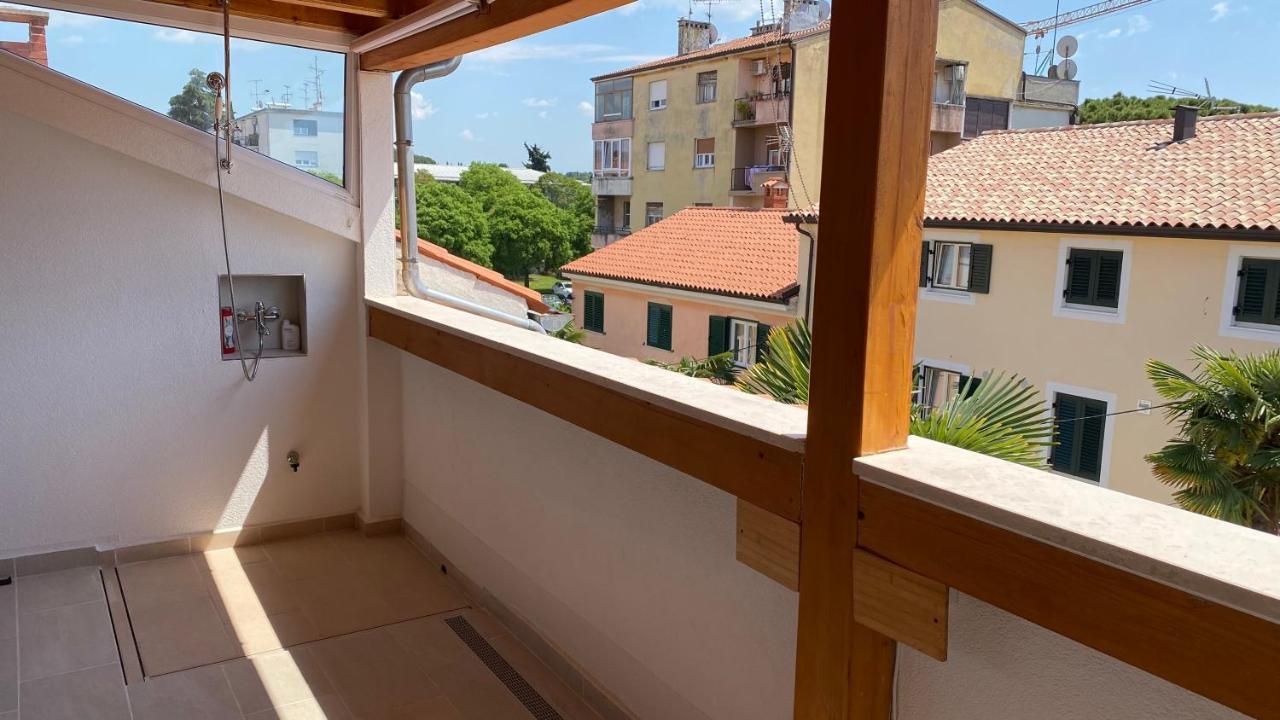 Pianohouse Porec Center Exteriör bild
